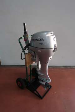 Honda BF6 DK2 Outboard motor