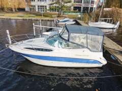 Bayliner 245 SB Kabinski brod