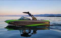 Moomba Mojo 2.5 Wakeboard/Wakesurf
