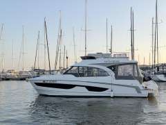 Beneteau Antares 11 OB Fly Jacht motorowy