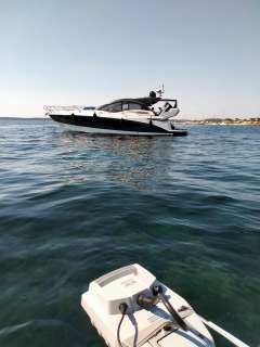 Galeon 445 HTS Motorna jahta