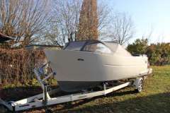 Primeur Tender 710