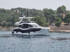 Galeon 560 Fly