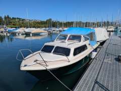 Fisherman  Cruiser 670 Cabin cruiser