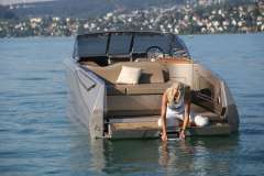 Ganz Boats Ovation 7.6 Cabin Runabout