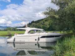 Marex 375 Yacht a motore