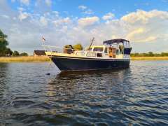 12th Sense Motorkajütboot