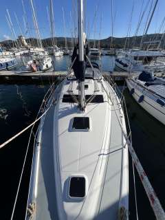 Hunter Marine Hunter 41 deck saloon