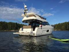 Bavaria Viertes 420 Fly