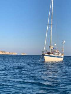 Hallberg-Rassy HR352