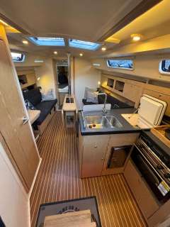 Hansen 345 Sailing yacht