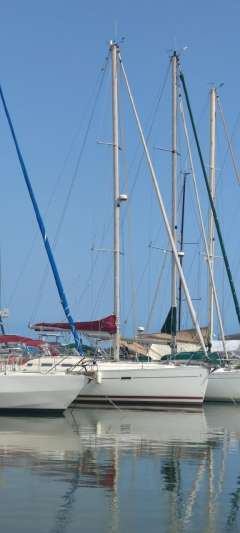 Beneteau OCEANIS 393
