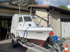 Yachting France Artaban 480 Fischerboot