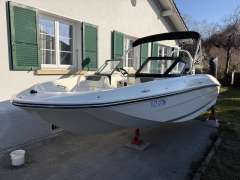 Bayliner E18 Bowrider