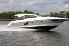 Beneteau Gran Turismo 38 Yate a motor