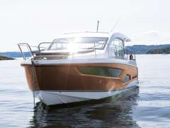 Sealine C390 Iate a motor