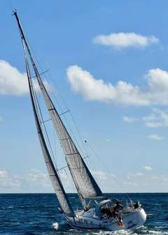 Hallberg-Rassy HR 412