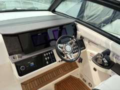 Sea Ray Sundancer 320