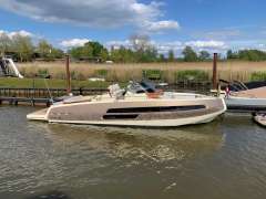 Invictus 370GT