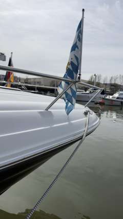 Crownline 315SCR