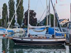 Center-Cockpit Regent