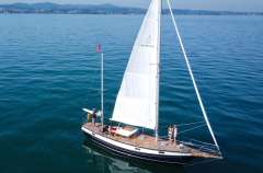 Center-Cockpit Regent Sailing yacht