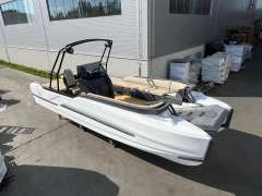 Roto Korkyra 650 Pro Motorcatamaran