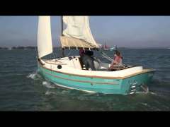 Swallow Yachts Bay Cruiser 23 Daysailer