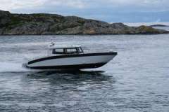 UMS 865 Cabin Sleeper Sportboot