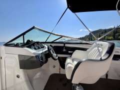 Sea Ray 240 Sundeck