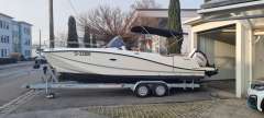 Quicksilver Activ 755 Sundeck
