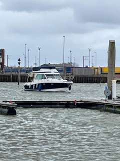 Beneteau Antares 980 Fly