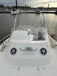 Kelt White Shark 248