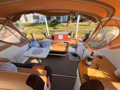 Sea Ray 330 Sundancer