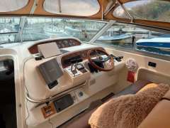Sea Ray 330 Sundancer