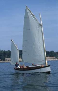 Sarfert Yachtbau / Thales 22