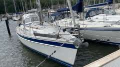 Hallberg-Rassy HR 37