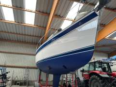 Hallberg-Rassy HR 37