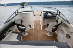 Stingray Bowrider 235 LR