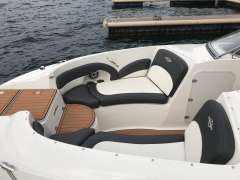 Stingray Bowrider 235 LR