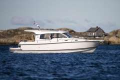 Nimbus 365 Coup&eacute; Motoscafo