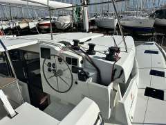 Fountaine Pajot Lucia 40