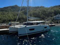 Fountaine Pajot Lucia 40