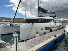 Lagoon 42