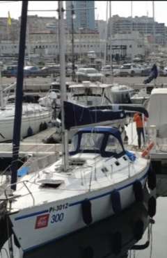 Set Marine jadrnica S 325 / Sket marina/ elan hull