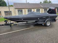 Ranger Z518 Fischerboot