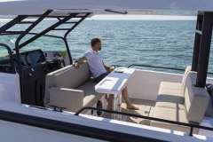 Axopar 37 Sun-Top Sportboot