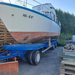 Holländische Stahl-Flybridge Yacht