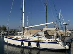 Hallberg-Rassy HR 372