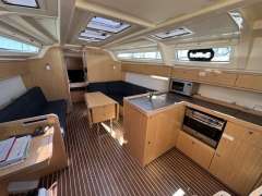 Bavaria Cruiser 37